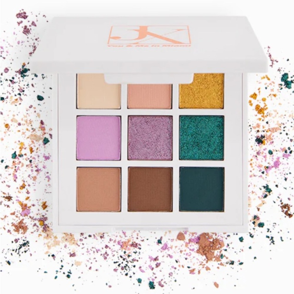 Just Ximena You & Me in Miami Eyeshadow palette
